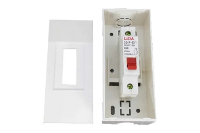 SE4CC1 - Hộp chứa 1 MCB kiểu M gắn nổi